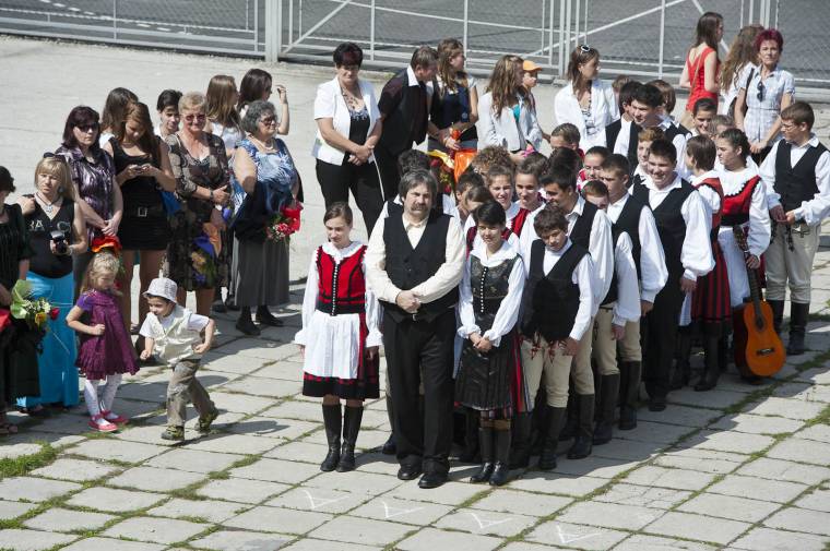 Búcsúznak iskolájuktól a nyolcadikos diákok is