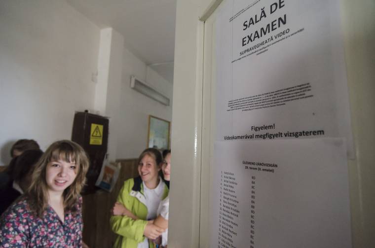 Hangfelvételt is készítenének az érettségi vizsgákról