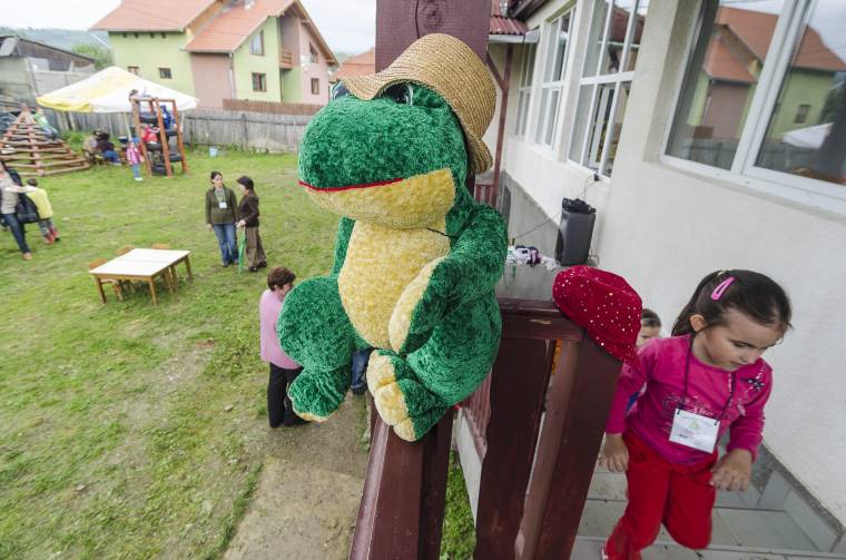 Játékos Kiskurutty