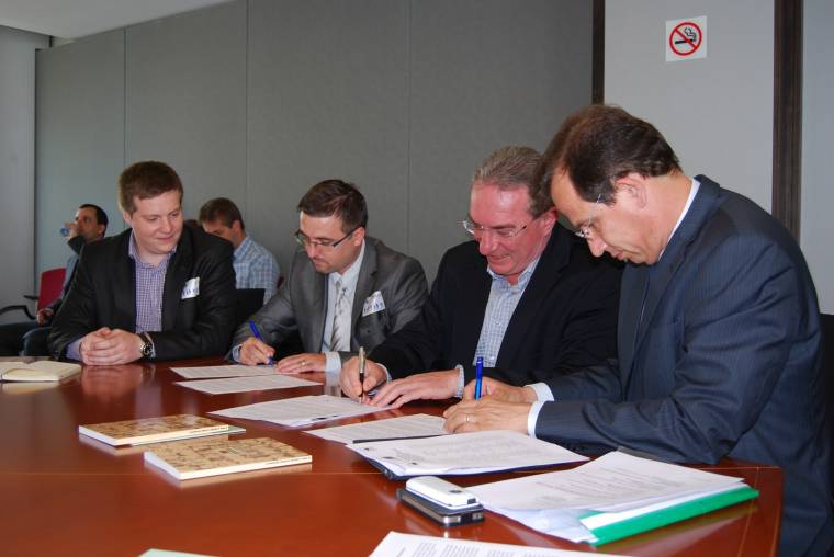 Partnerség az erdélyi magyar fiatalok eredményes érdekképviseletéért