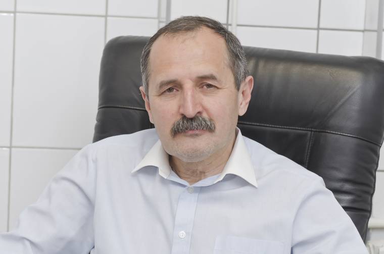 8,60-ast írásbelizett Demeter Ferenc