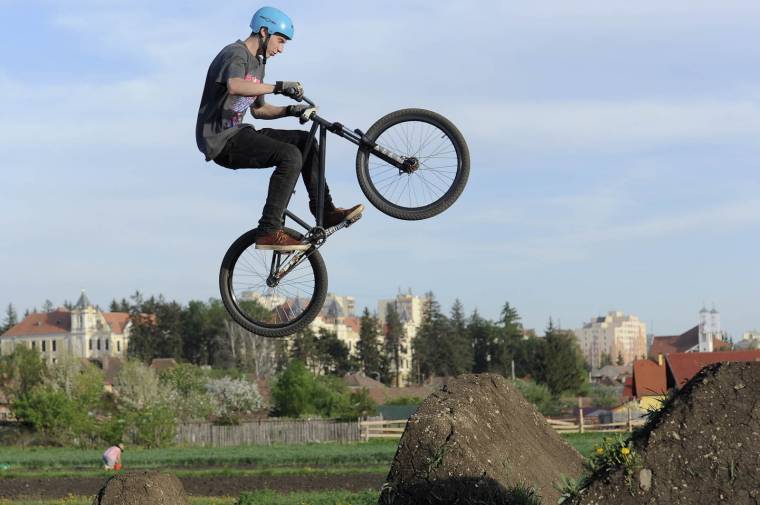 Virágkorát éli Csíkban az extrém sport