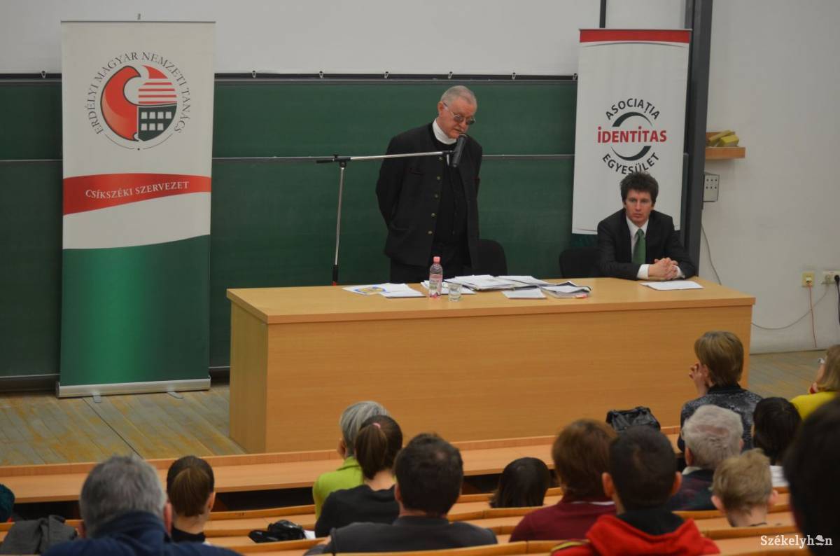 •  Fotó: Iochom Zsolt