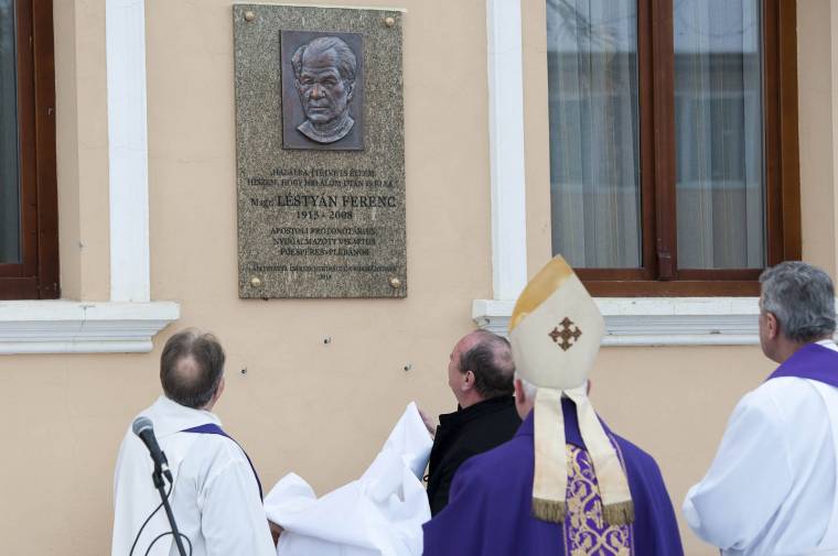 A „vérbeli lelkipásztorra” emlékeztek