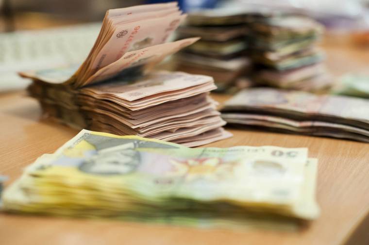 Bukarestből megszabott bérkeret