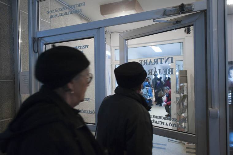 Várják a pénzt a bérekre