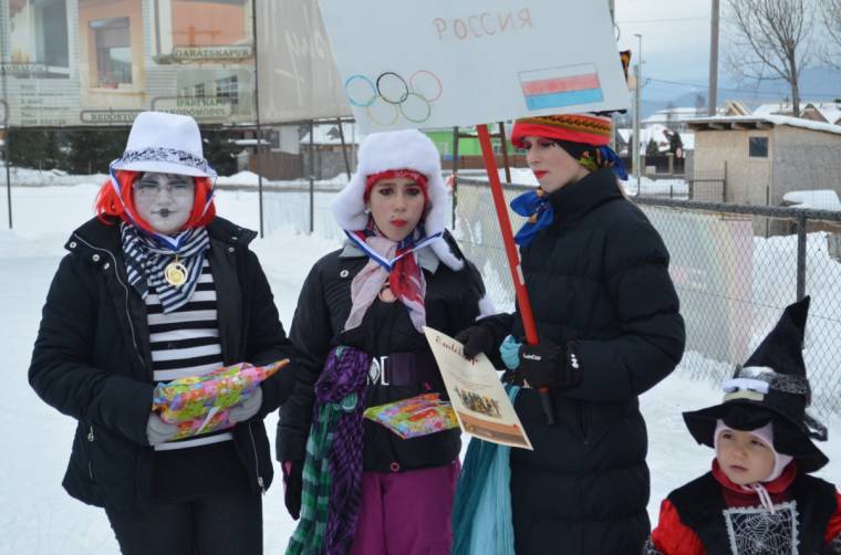 Farsangi jégkarnevál Csíktaplocán