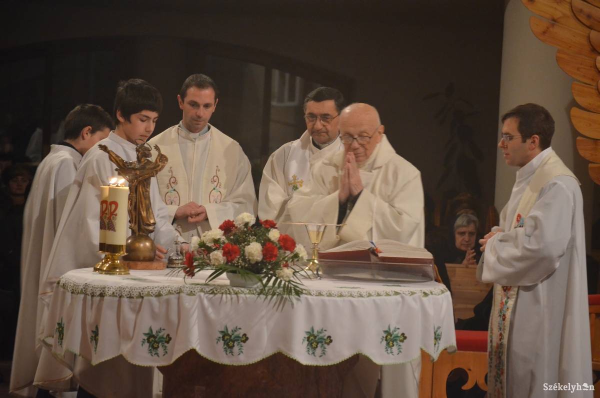 &bullet;  Fotó: Iochom Zsolt