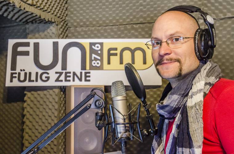 Bajuszosan a férfiak egészségéért