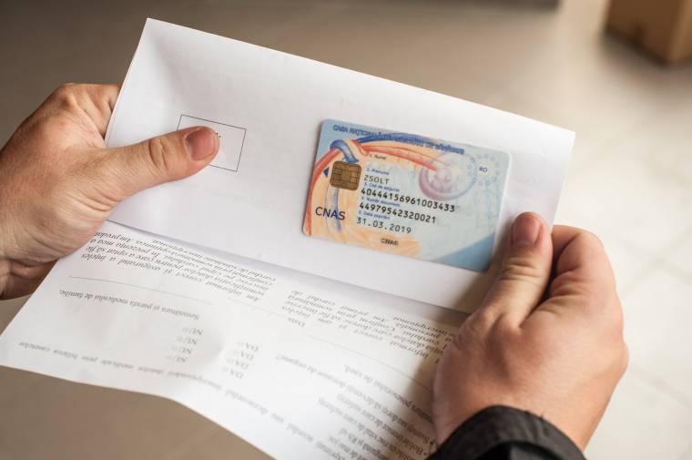 Csak a felnőttek kapnak egészségügyi kártyát