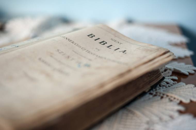 Jubiláló bibliatársulat