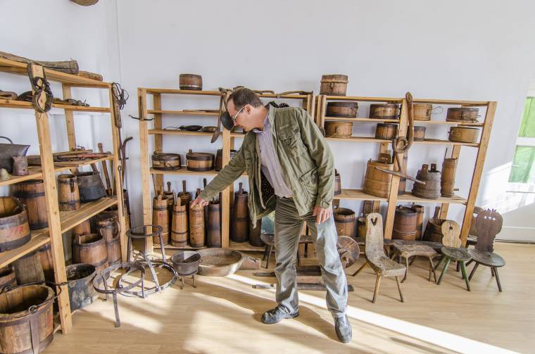 Padláson rejtőző régiségek Csíkszentdomokoson