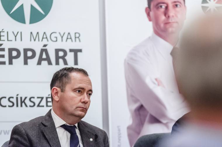 Szilágyi: Erdély önálló parlamenttel