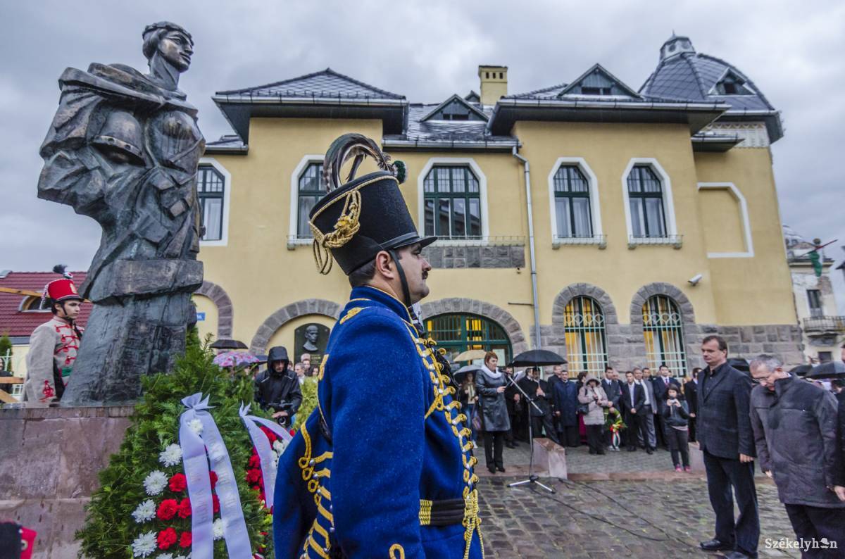 •  Fotó: Veres Nándor