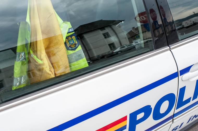 Bántalmazták és megkötözték az őrt, majd fosztogattak