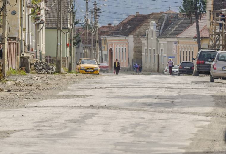 Elhúzódó csíkszeredai munkálatok