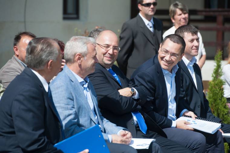 Victor Ponta nem kér, de nem is utasít el semmilyen tisztséget