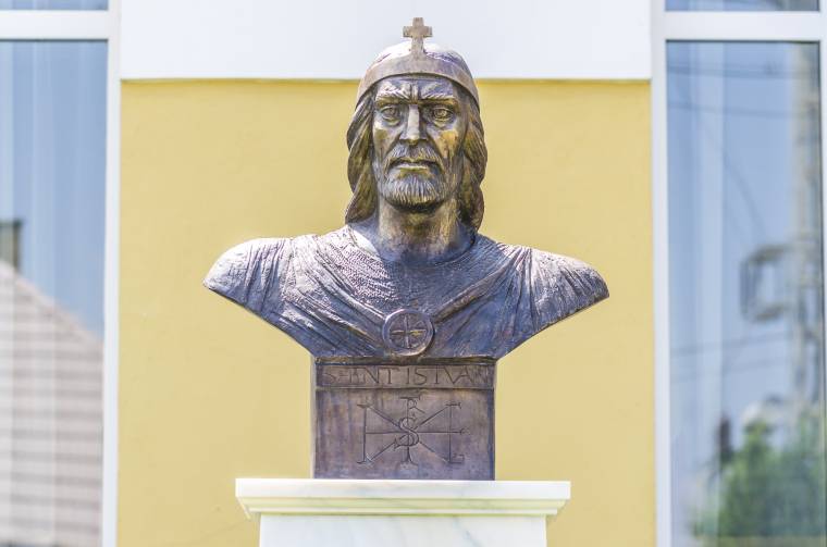 Ágyúlövéssel ünnepelnek Csíkszentkirályon