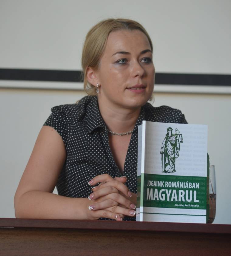 Jogismereti kiadvány az EMI-től