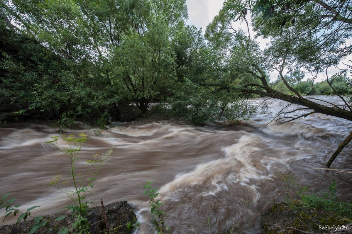 Az áradás elsodorta a szekeret, a rajta levők pedig nem élték túl. Archív •  Fotó: Kristó Róbert