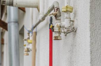 Gázszag miatt evakuálták egy iskola diákjait