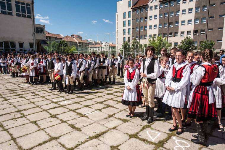 Elbillegnek a nyolcadikosok