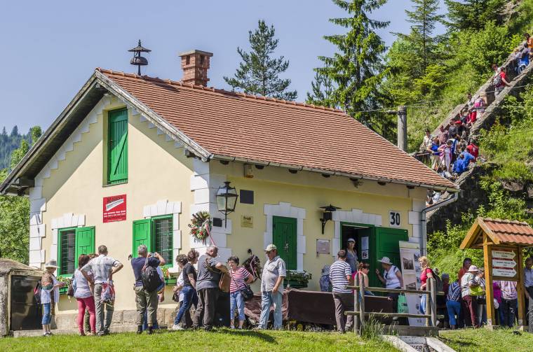 Nyári szabadegyetem az ezeréves határnál