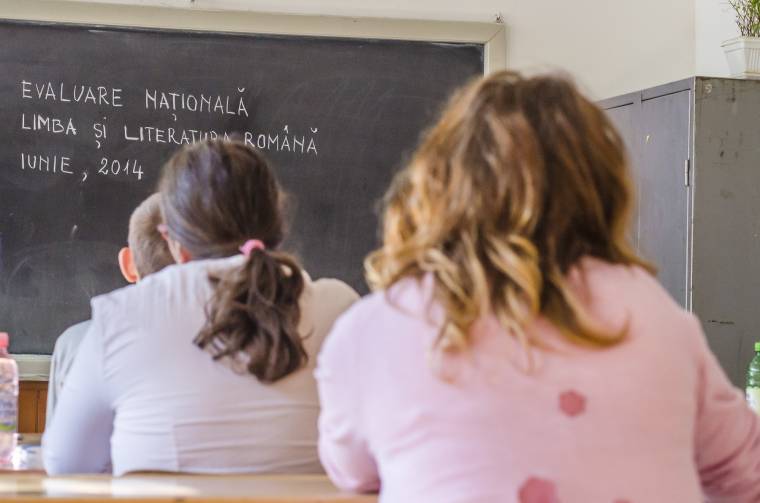 Sok nyolcadikos szorul magántanár segítségére a román szövegek értelmezésénél