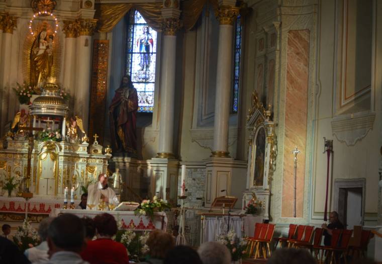 Sarlós Boldogasszony-napi búcsúk Csíkszéken