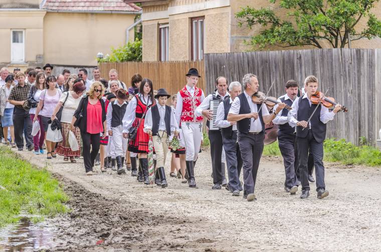 Gyereklakodalom lesz Máréfalván