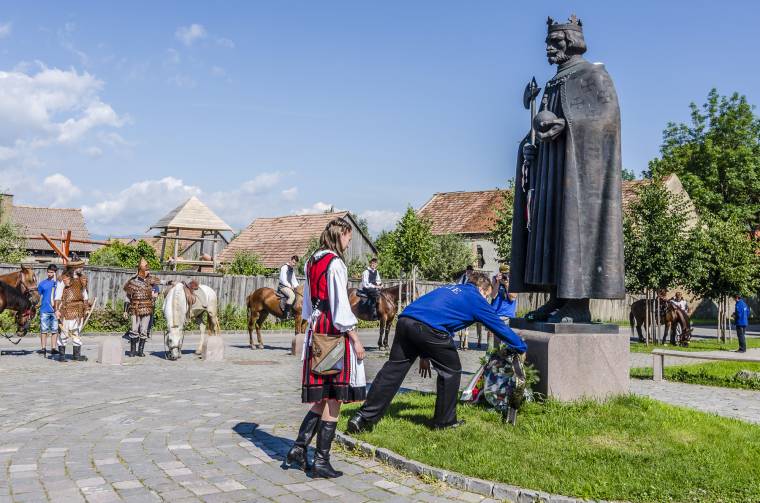 Falunapok Madarason, Szent László-napok Csíkszentsimonban és Szépvízen