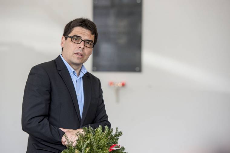 Zsigmond Barna Pál: számunkra a magyar himnusz szent