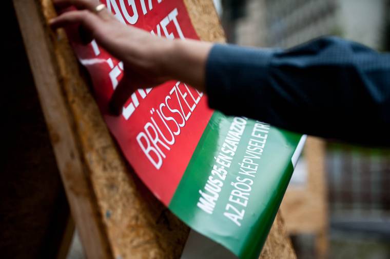 Vasárnap voksol Európa