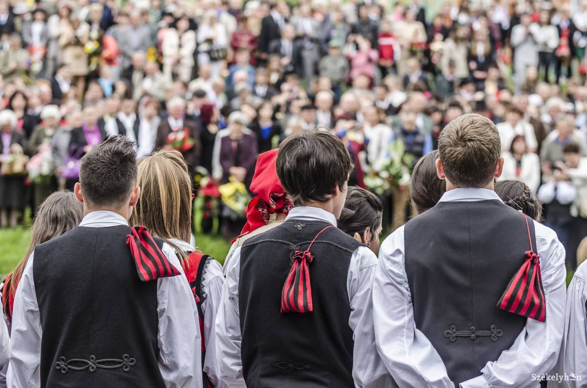 &bullet;  Fotó: Veres Nándor