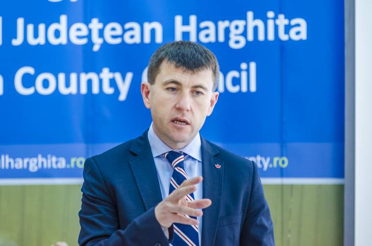 Borboly sajtókampányt sejt a Krónika cikke mögött