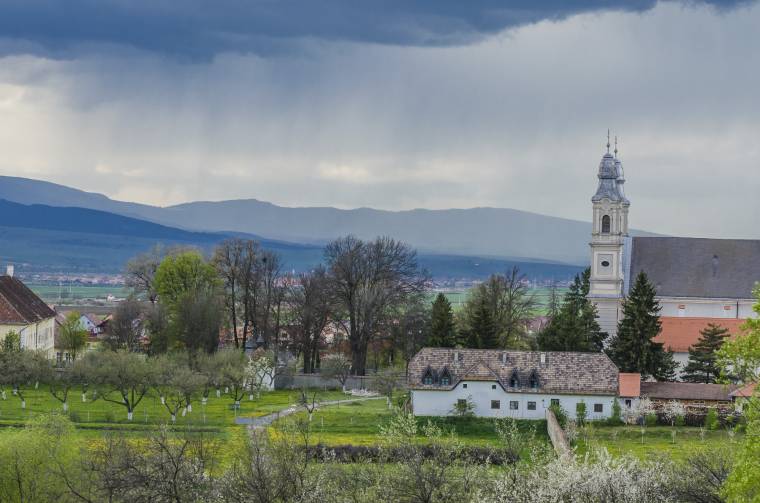 Felmelegedés és zivatarok május első két hetében