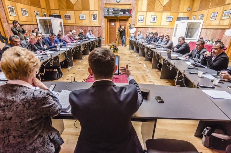 Törvénytelenséget kiált az MPP