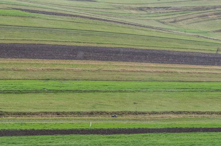 A földügyek nehézségeire hívják fel a figyelmet