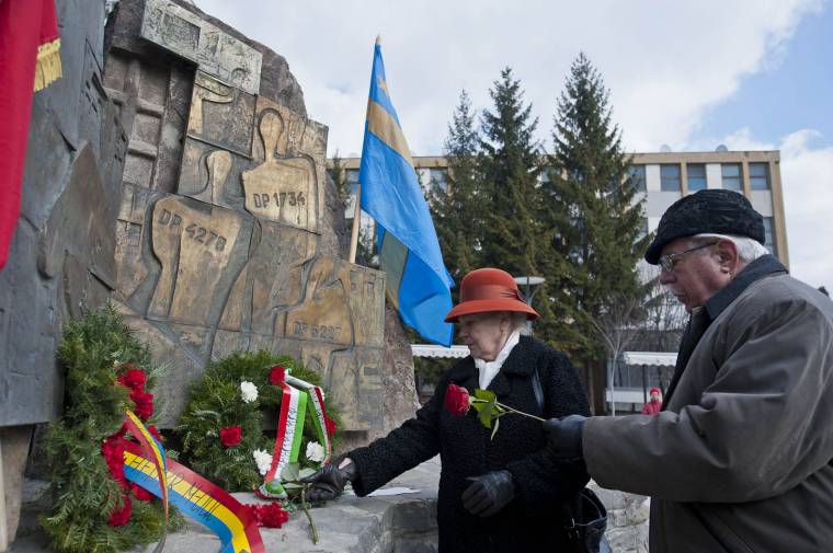 Kenyerünk-e az igazság?