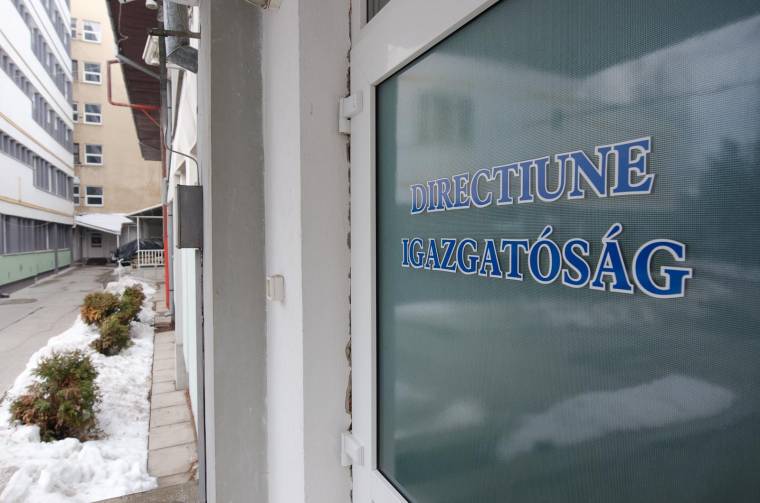 Ismét meghirdetik a kórházmenedzseri versenyvizsgát