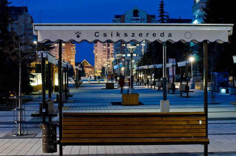 Sötétségbe borultak a csíkszeredai utcák, terek, parkok