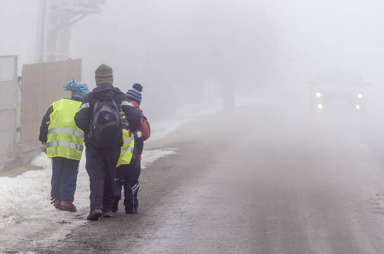 Ezekben a megyékben függesztették fel az oktatást szerdán a rossz idő miatt