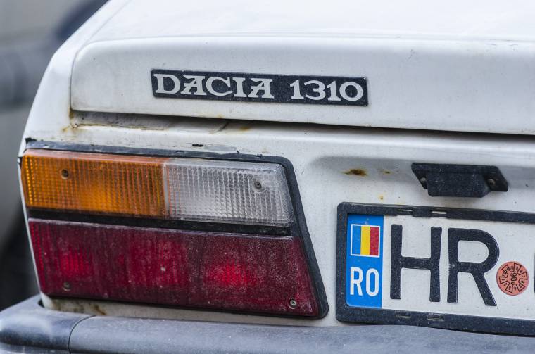 Roncsautóprogram szeptember végéig