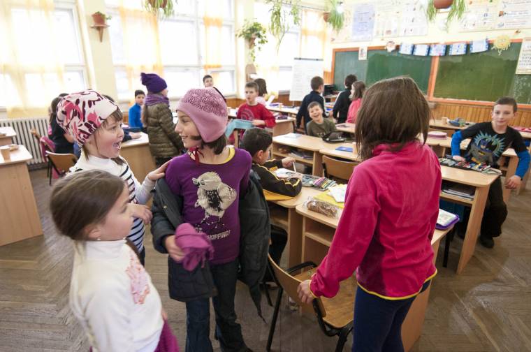 Egy hónapig oktatás