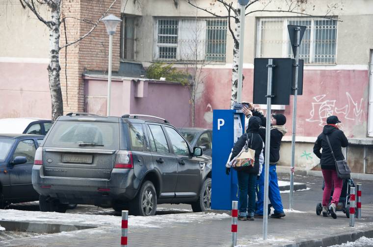 Még több a fizetéses parkolóhely
