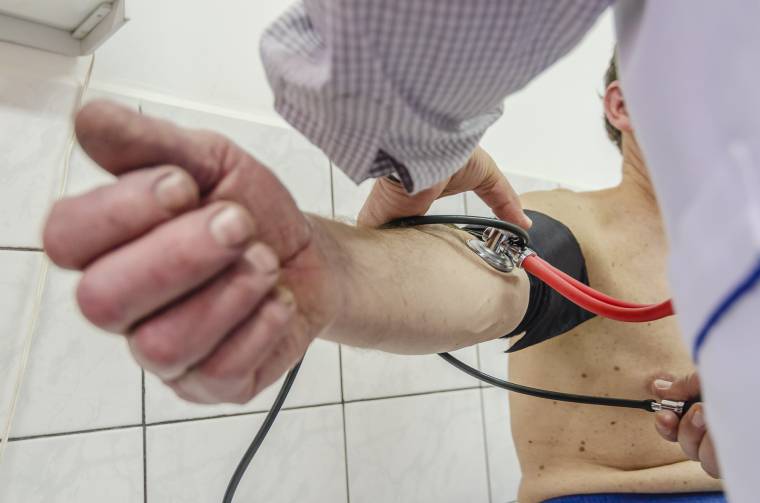 Érvénybe lépett az új egészségügyi alapcsomag