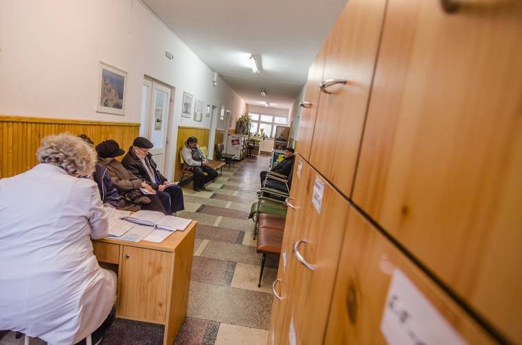 Az egészségbiztosító reméli, hogy a családorvosok aláírják a keretszerződést