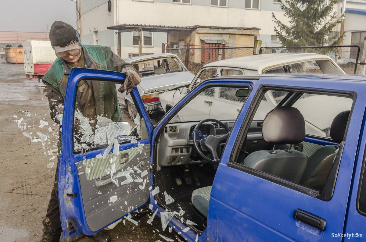 &bullet;  Fotó: Veres Nándor