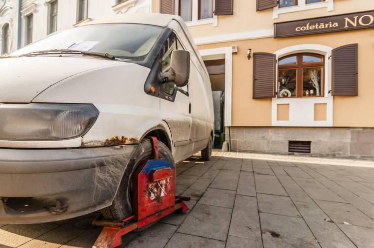 Már csak rossz emlék lesz a kerékbilincselés Csíkszeredában