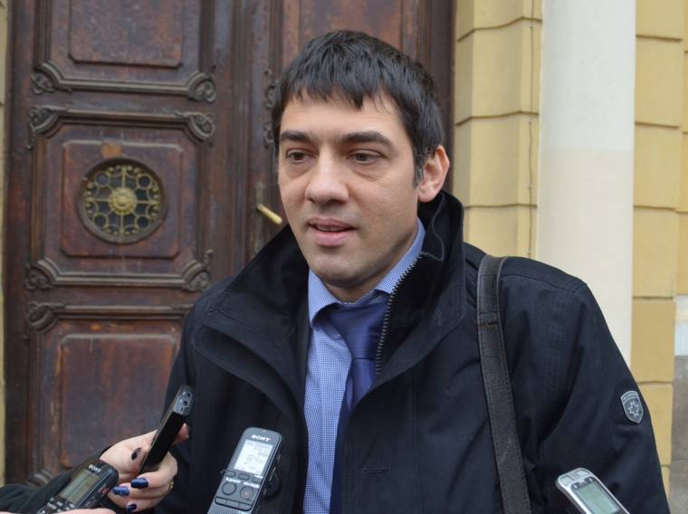 Visszalépne a bíró Borboly Csaba peréből